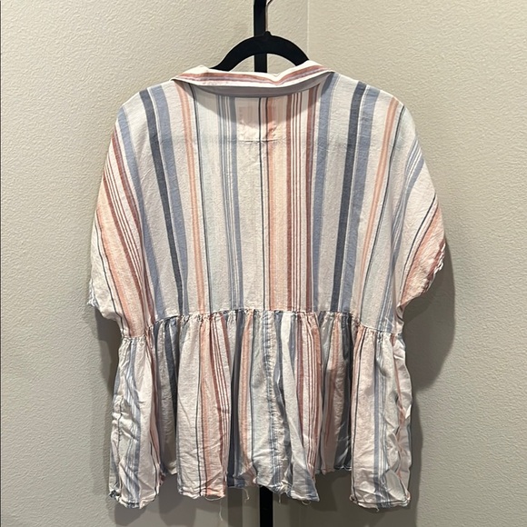 Lucky Brand White and Pink Boxy Blouse - Picture 3 of 3